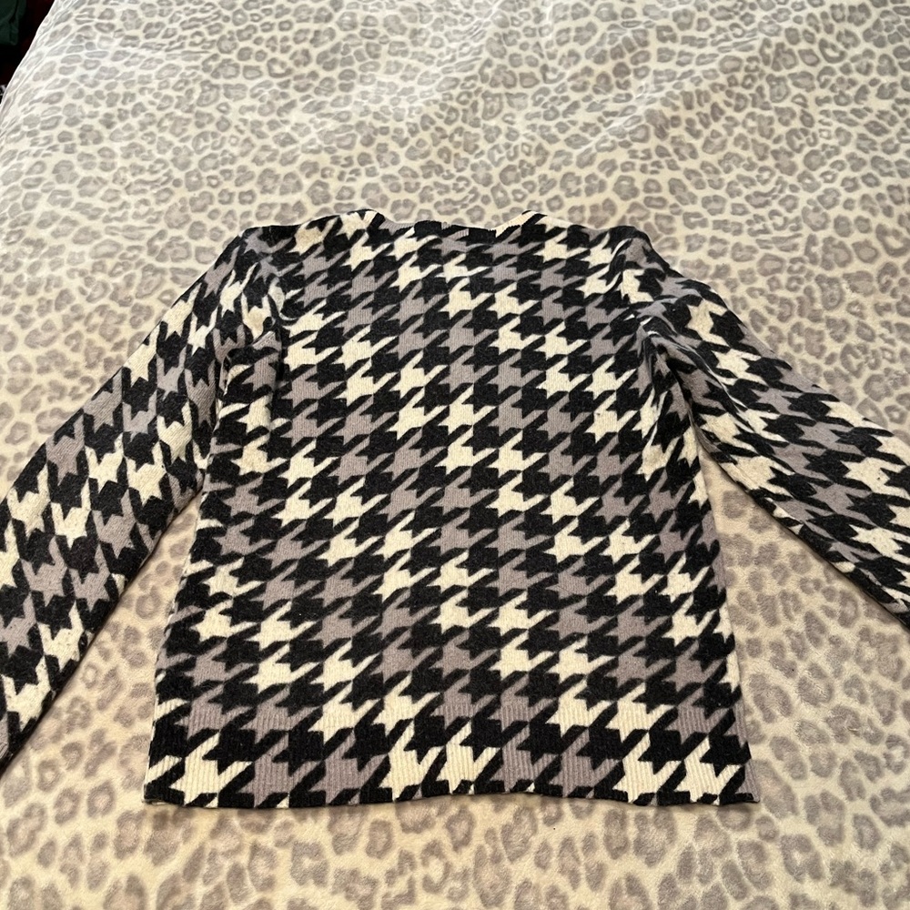 Equipment Houndstooth Cashmere Sweater Size L